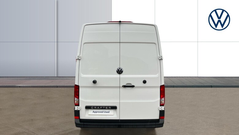 Volkswagen Crafter Cr35 Mwb Diesel 2.0 TDI 140PS Commerce Plus High Roof Van Auto